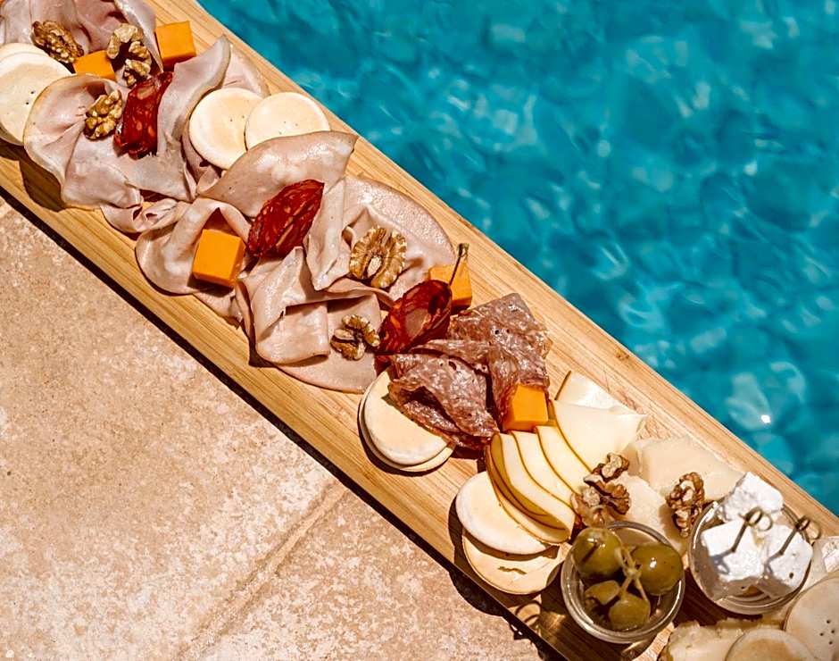 Santa Lucia Boutique Hotel