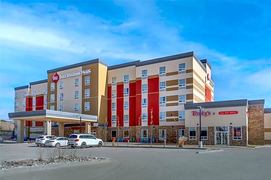 Best Western Plus Hinton Inn & Suites
