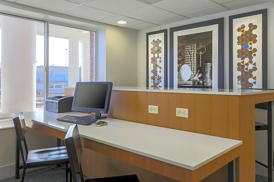 Holiday Inn Express Irondequoit By IHG