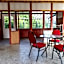 Haus des Volkes - Das Bauhaushotel