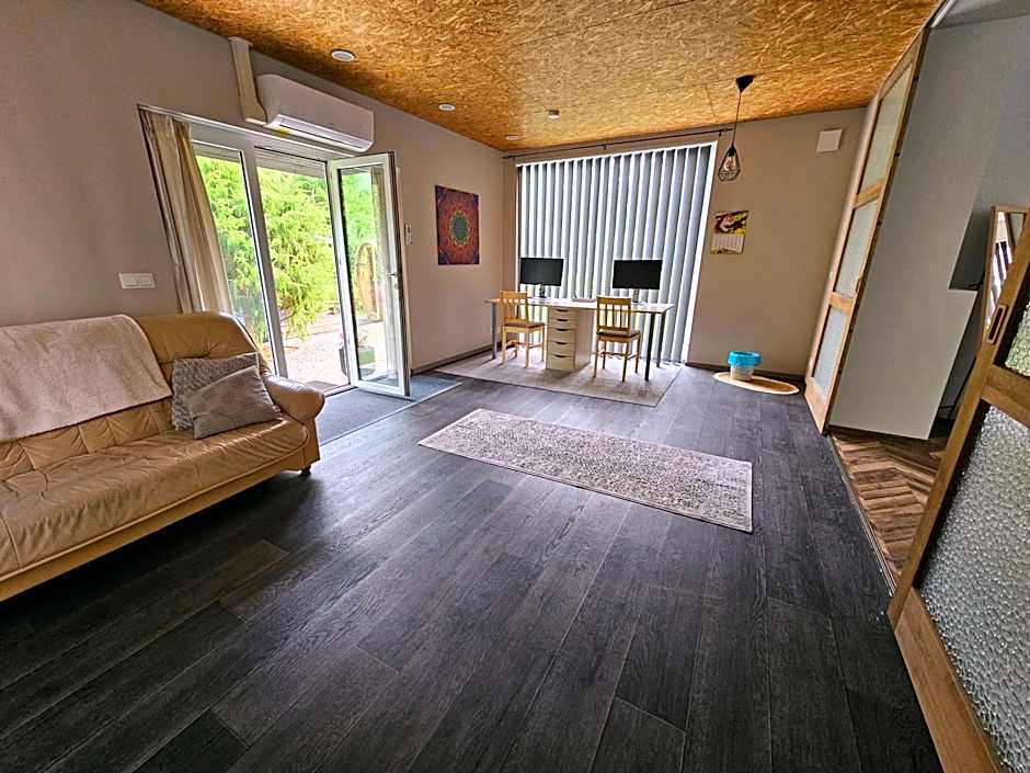 Elva Majutus - Puhkemaja - Hot Tub l Sauna l BBQ