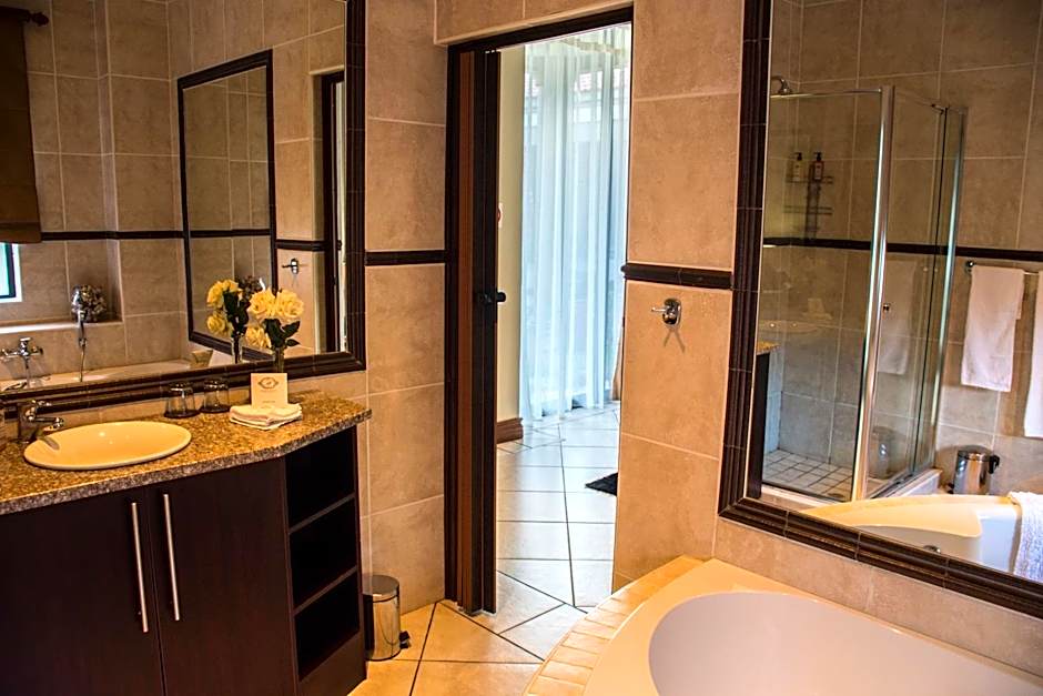 Casa Flora Guesthouse