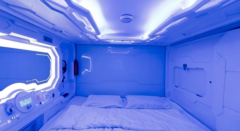 Seaview Capsule Hotel