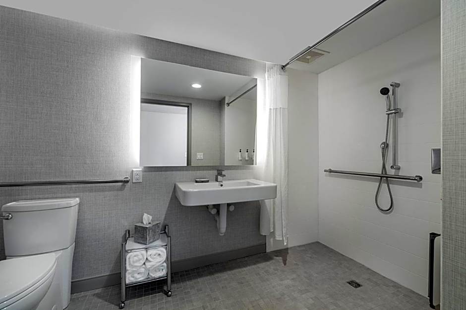 Holiday Inn Express St. Albans By IHG