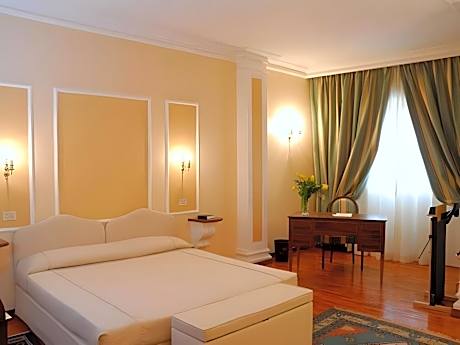 Basic Double or Twin