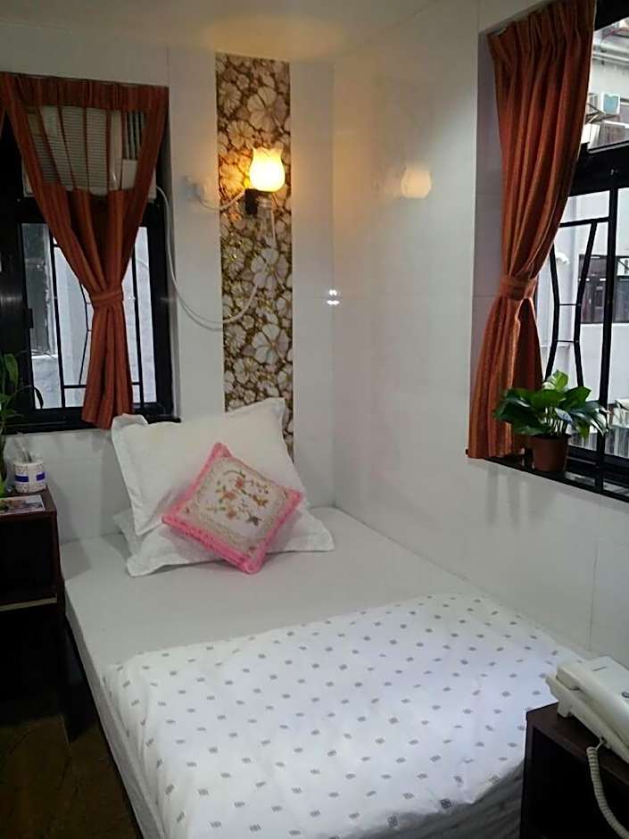 New London Hostel
