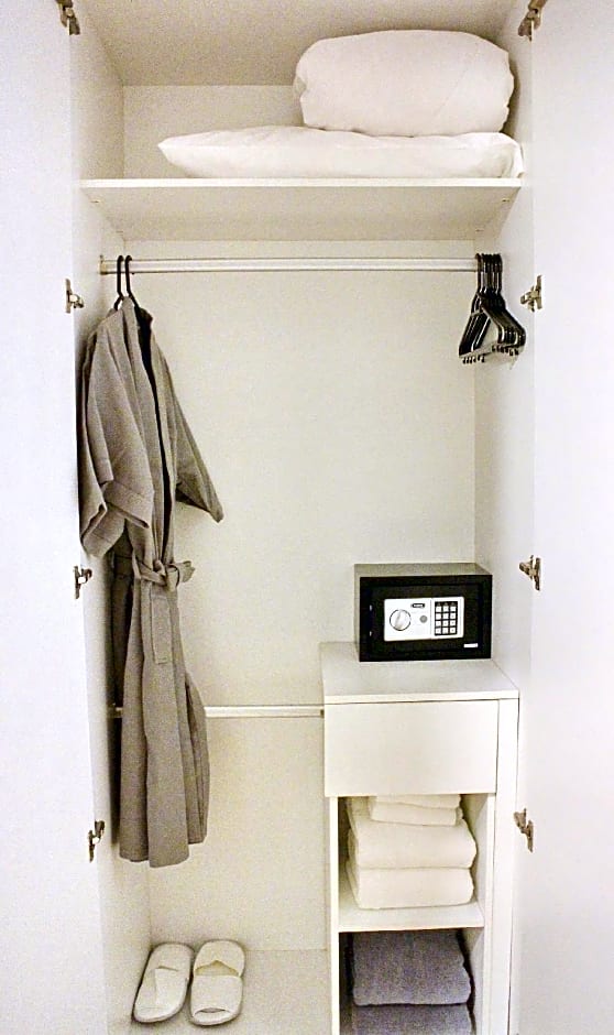 Ozone Condotel Kata Beach by Alpina