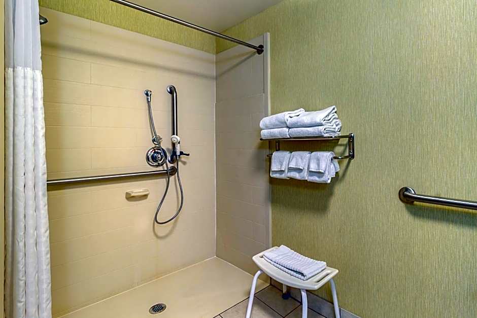Comfort Suites Knoxville