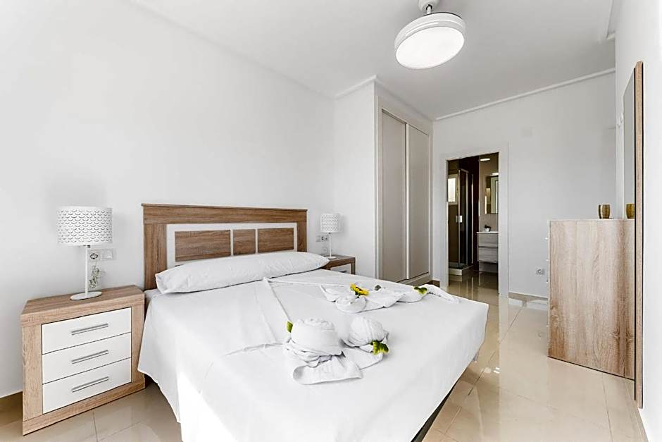 Aparthotel Laguna Rosa