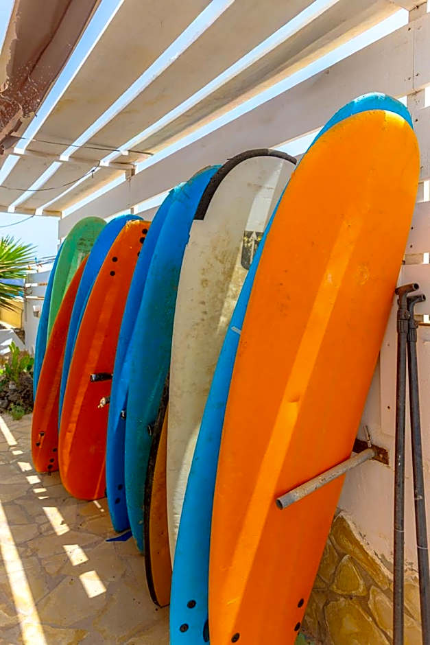 Pura Vida Surf House