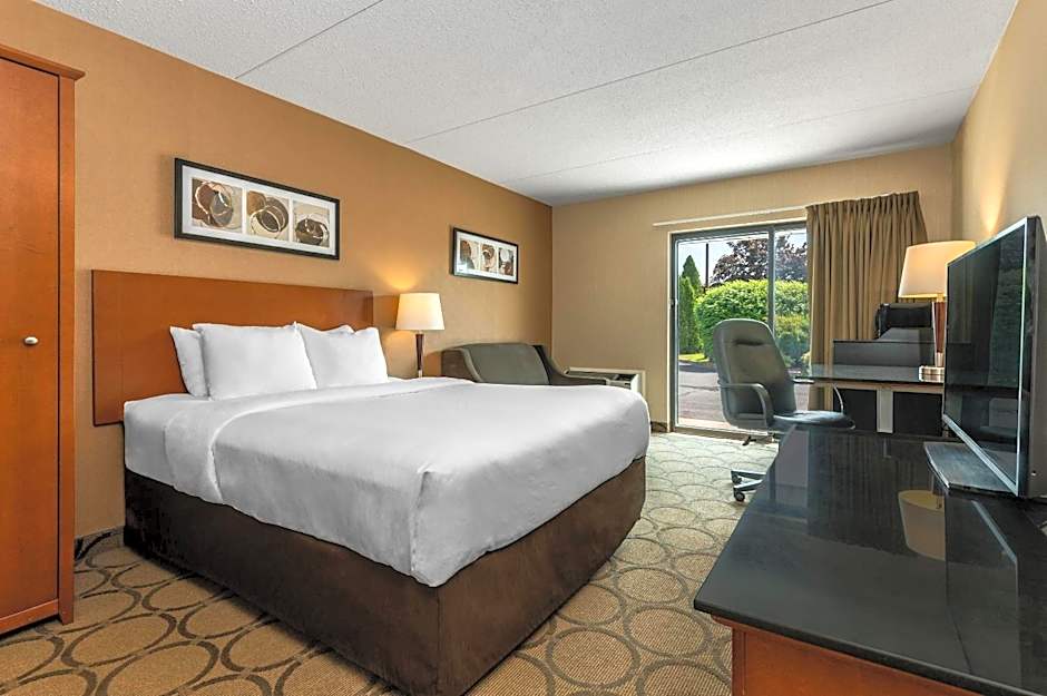 Comfort Inn Cobourg - Port Hope