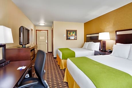 Standard Queen Room with Two Queen Beds