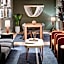 The Loom Hotel, Tapestry Collection By Hilton