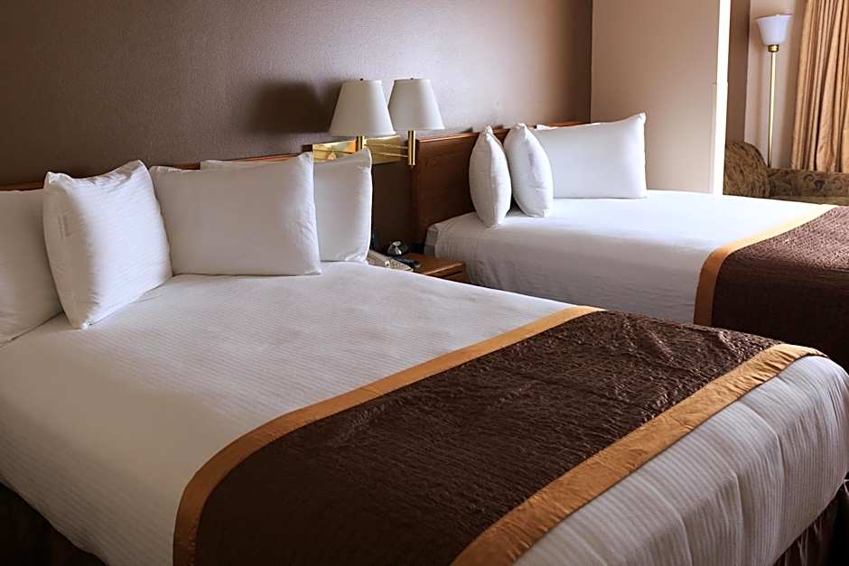 New Victorian Inn & Suites Lincoln