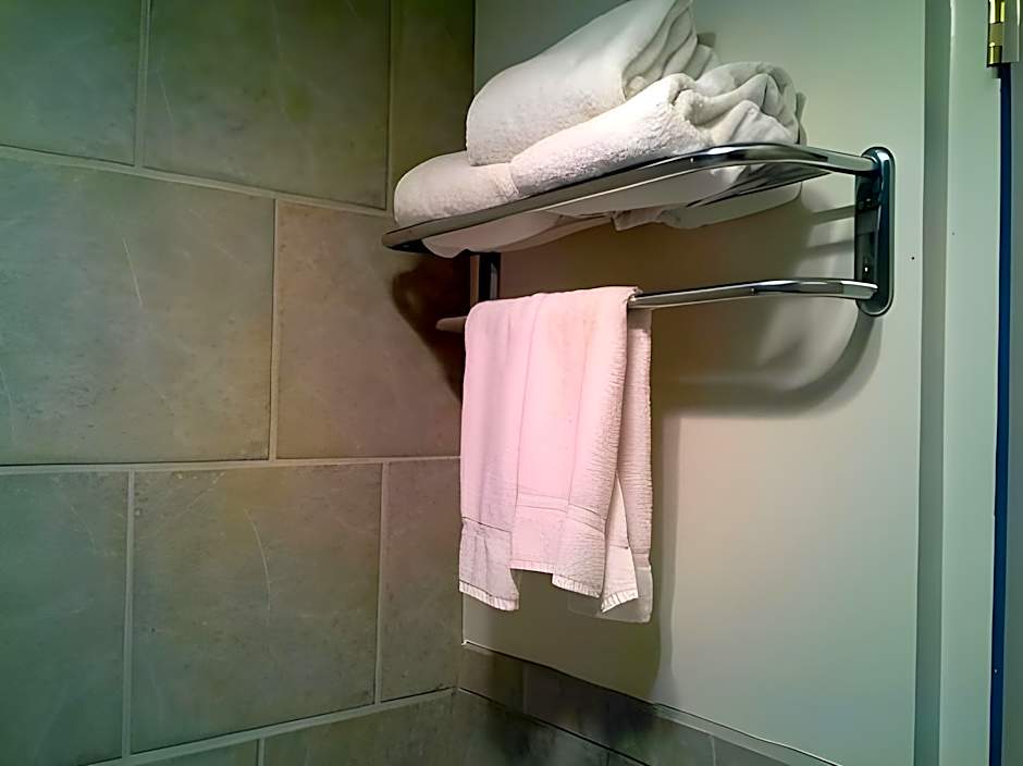 Days Inn by Wyndham Delta CO