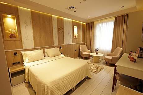 Lavender Inn Hotel