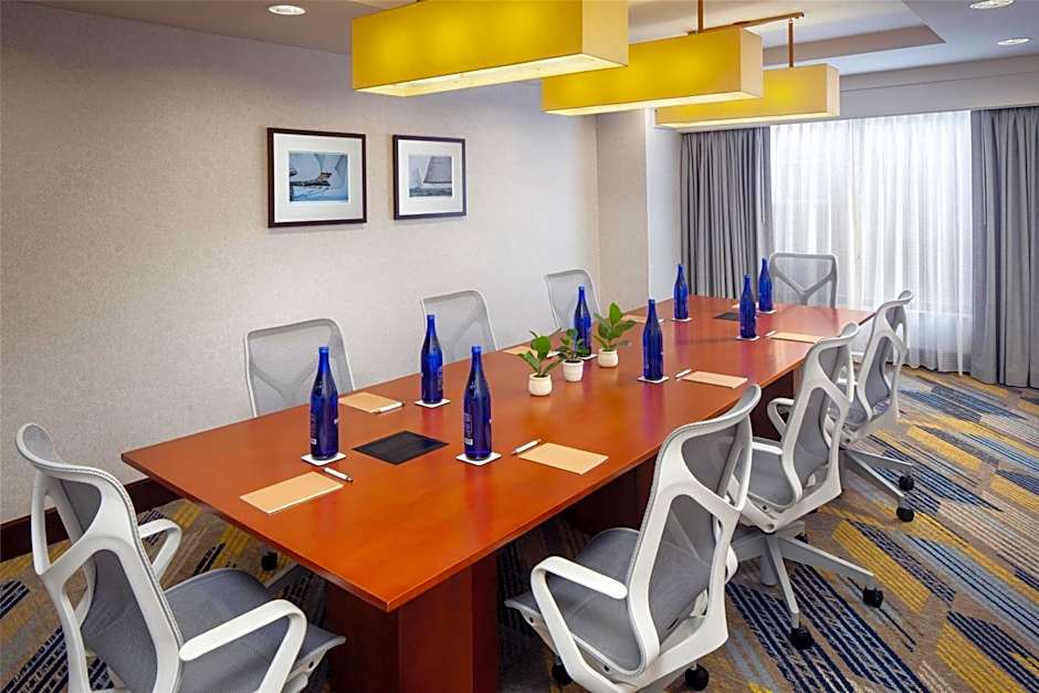 Hilton Garden Inn Portland Downtown Waterfront
