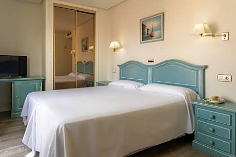 Standard Double or Twin Room with Balcony