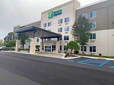 Holiday Inn Express Wixom By IHG