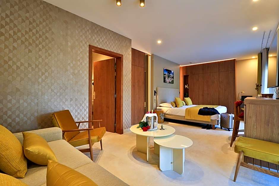 Photo 1 of 4 of Deluxe Villa
