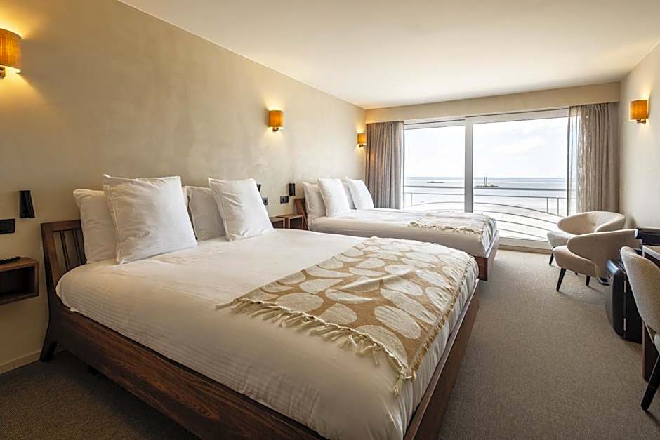 Hotel Beach Palace