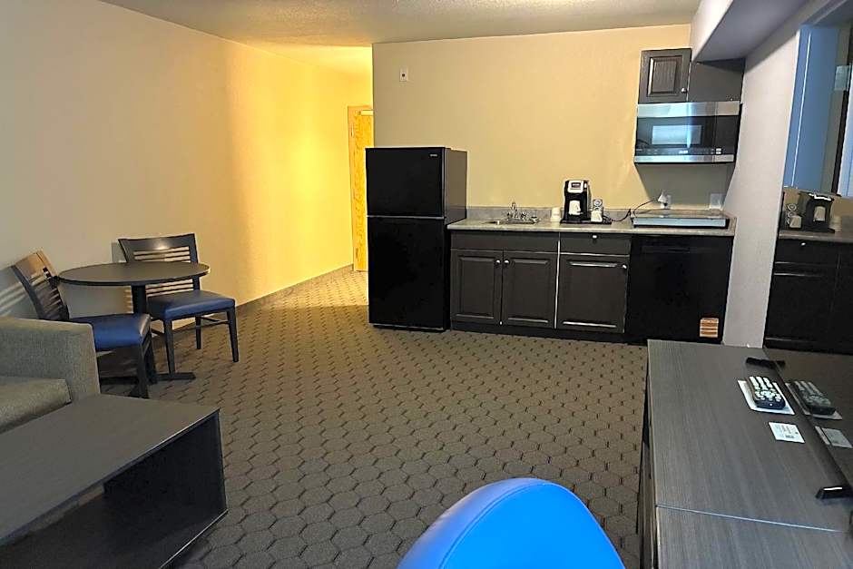 Super 8 by Wyndham Swan River MB