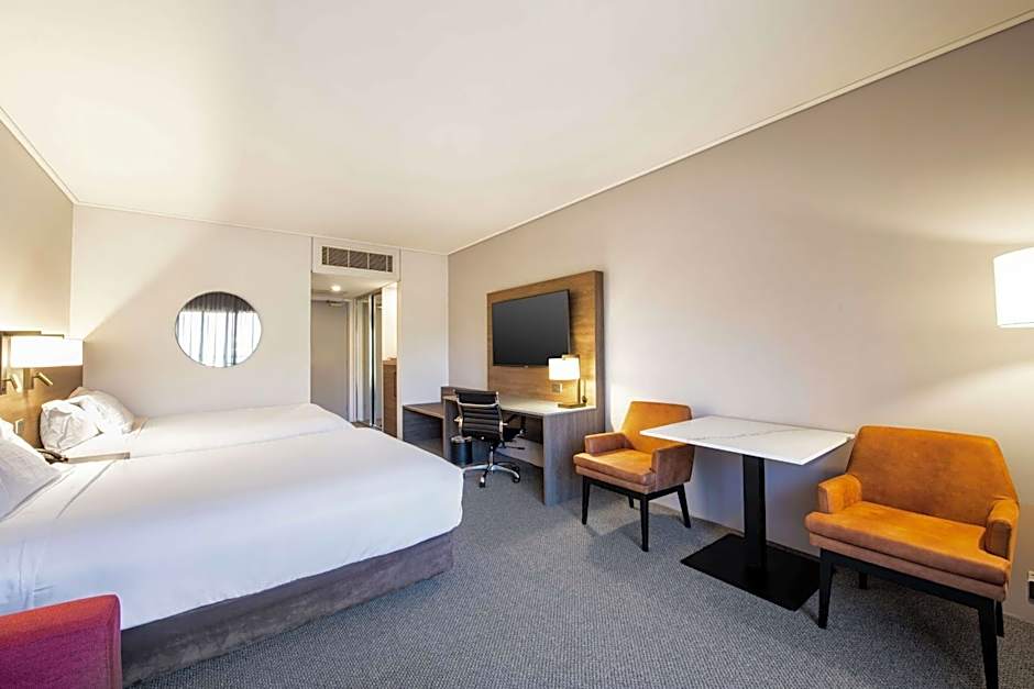 DoubleTree By Hilton Alice Springs