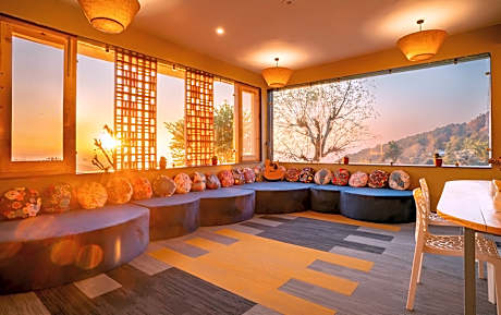 INFINITEA Retreat Bir