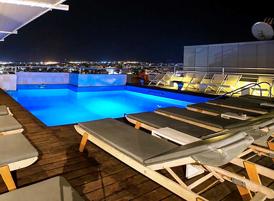 Capsis Astoria Hotel