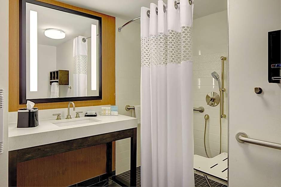 Hampton Inn By Hilton Brooklyn Downtown