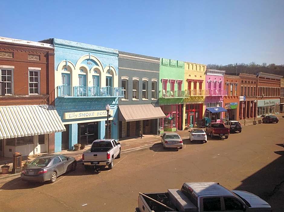 The Main Street Hotel