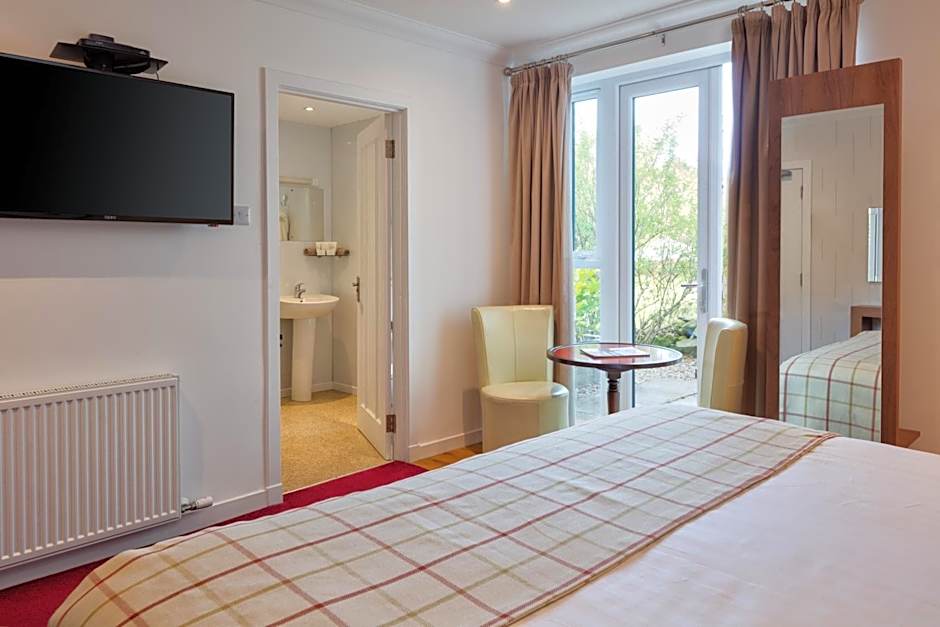 The Brander Lodge Hotel and Bistro