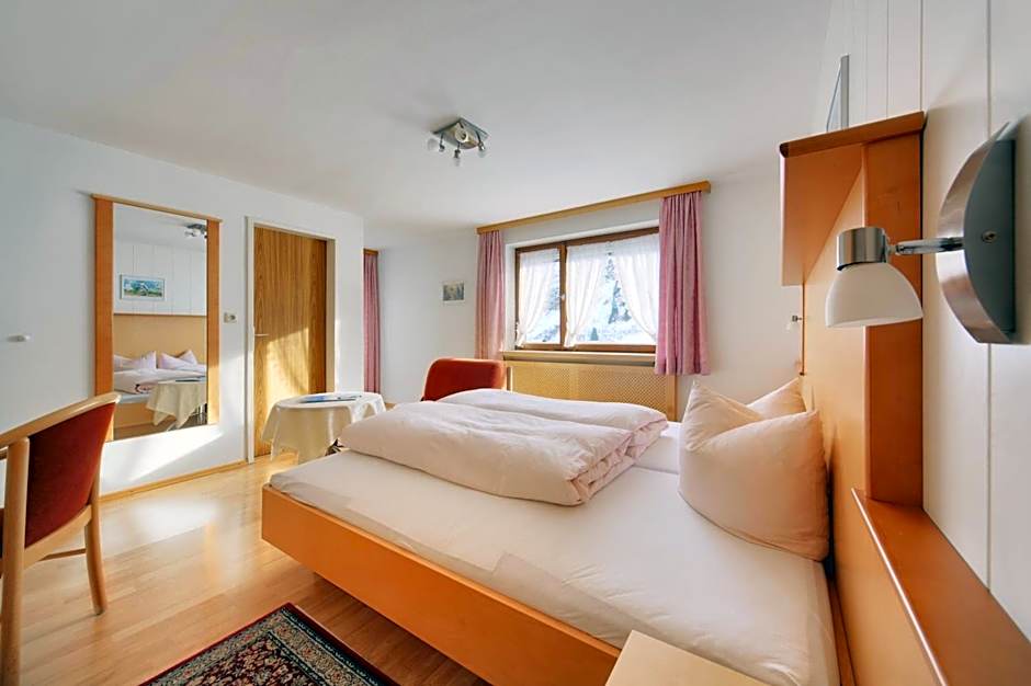 Hotel Lucia - 3 Sterne Superior