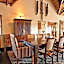 Amakhosi Safari Lodge