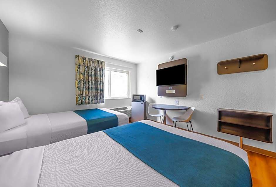 Photo 1 of 5 of 2 Double Beds