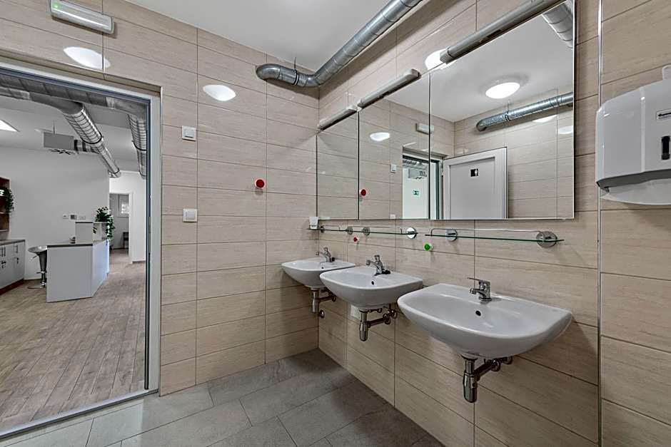 Hostel Elli