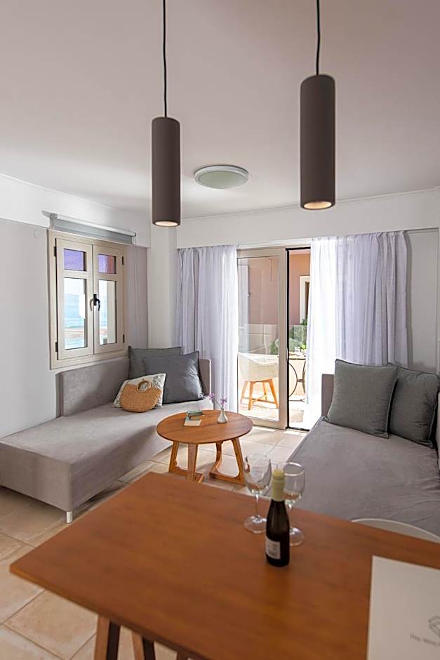 The Mini Beach Hotel