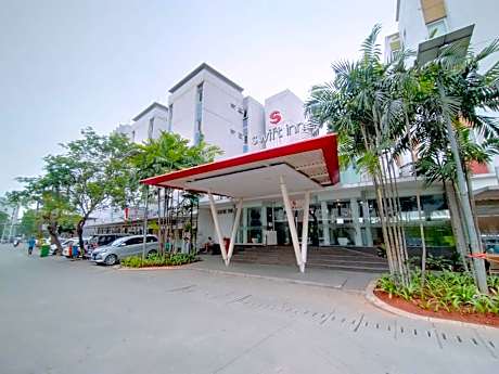 Swift Inn Aeropolis Airport