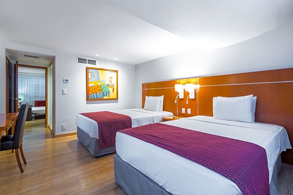 Eurostars Zona Rosa Suites