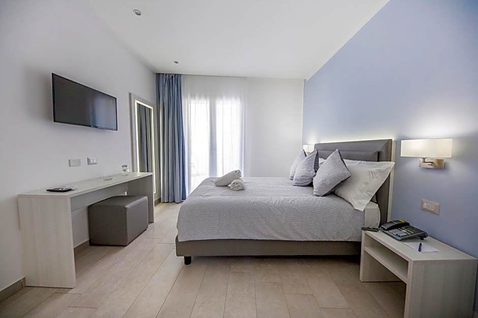 Ossuna Bay Hotel Boutique