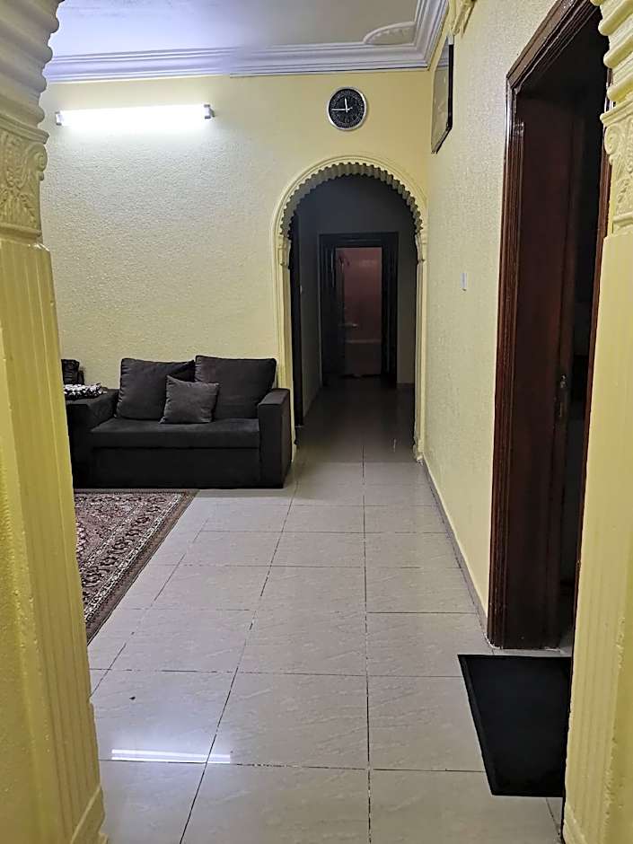 Al Eairy Apartments Madinah 3