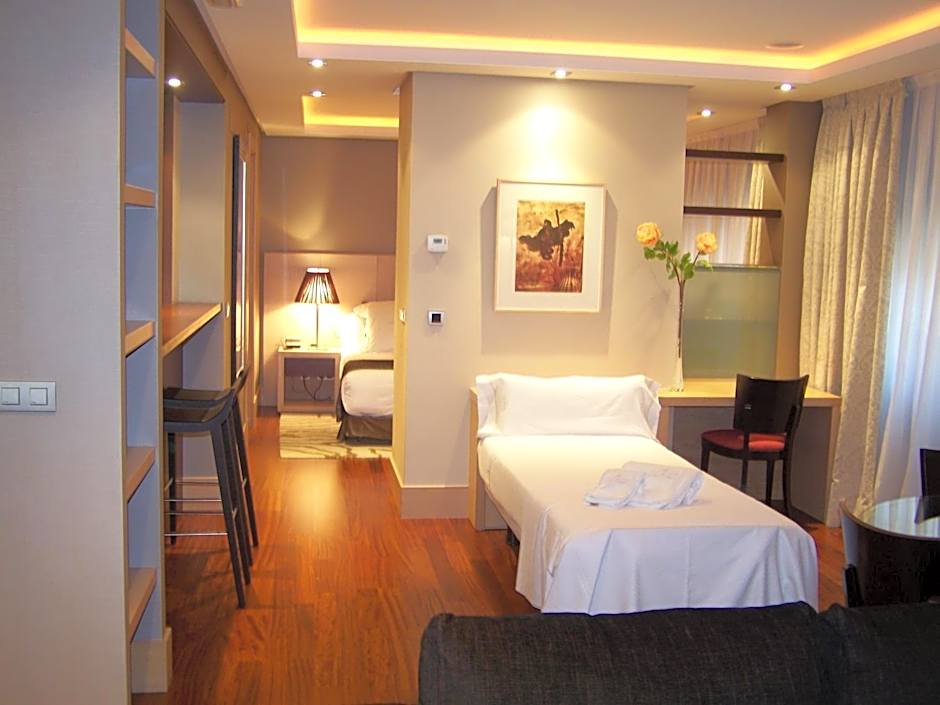 Washington Parquesol Suites & Hotel