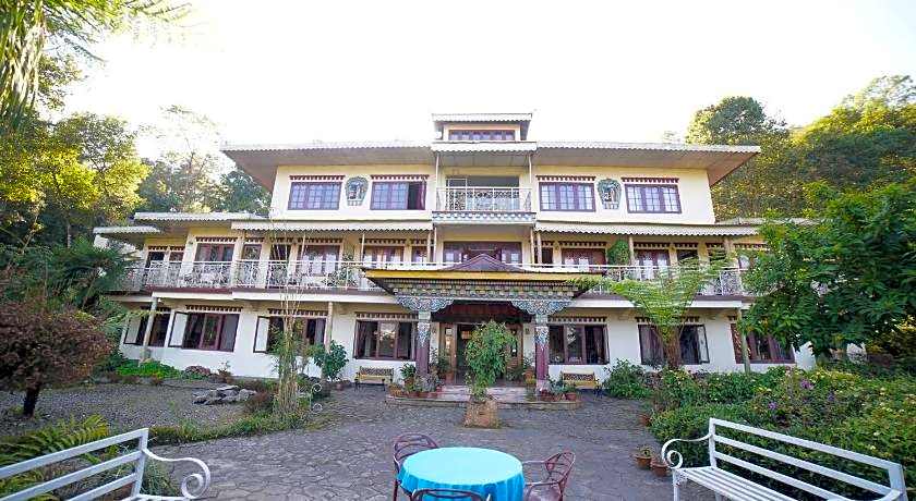 Hotel Bamboo Retreat