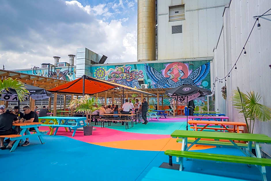 Staybridge Suites Hamilton - Downtown By IHG