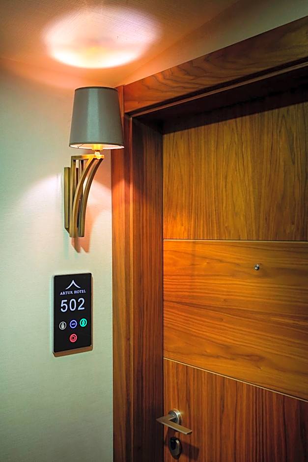 Artur Hotel