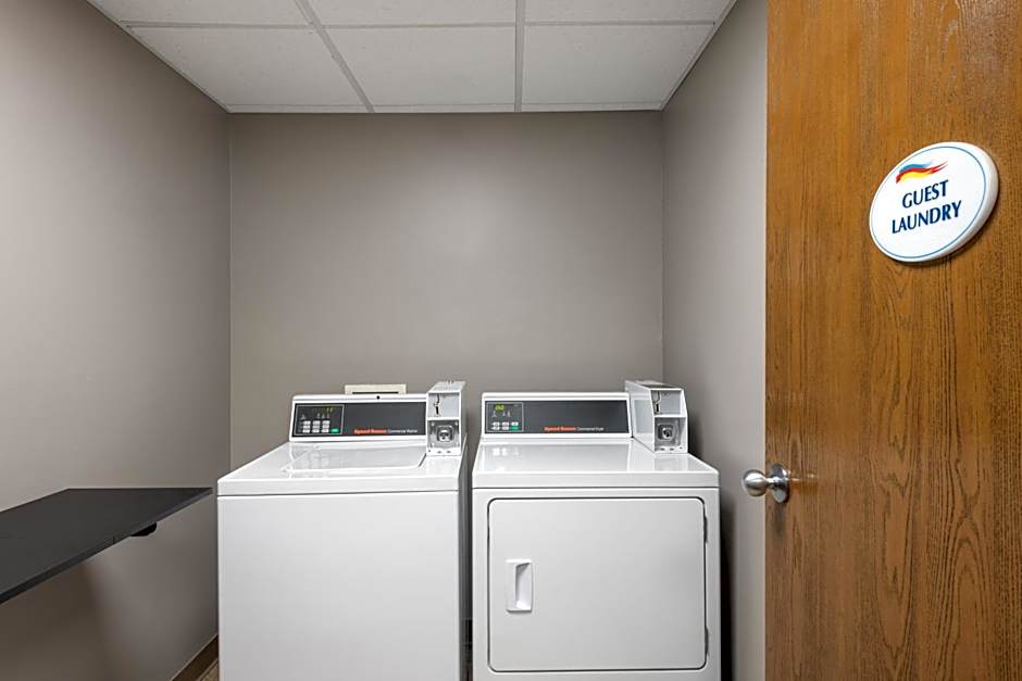 Baymont by Wyndham Mt. Pleasant