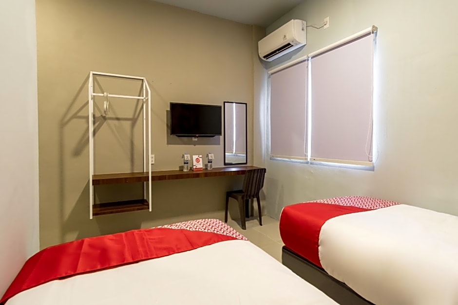 Super OYO 360 Mangaan Residence