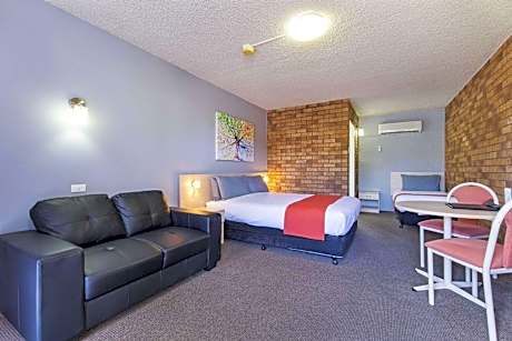 Superior Triple Room - Non-Smoking