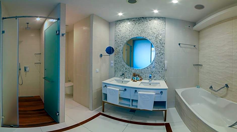 Maritim Hotel Paradise Blue