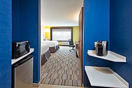 Standard Queen Room with Two Queen Beds